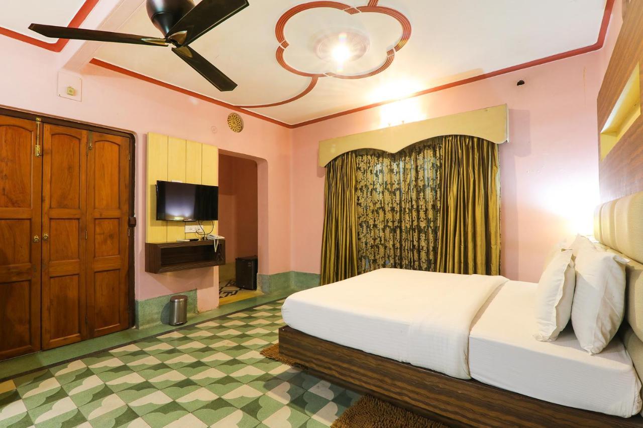 Fabhotel East View Varanasi Esterno foto