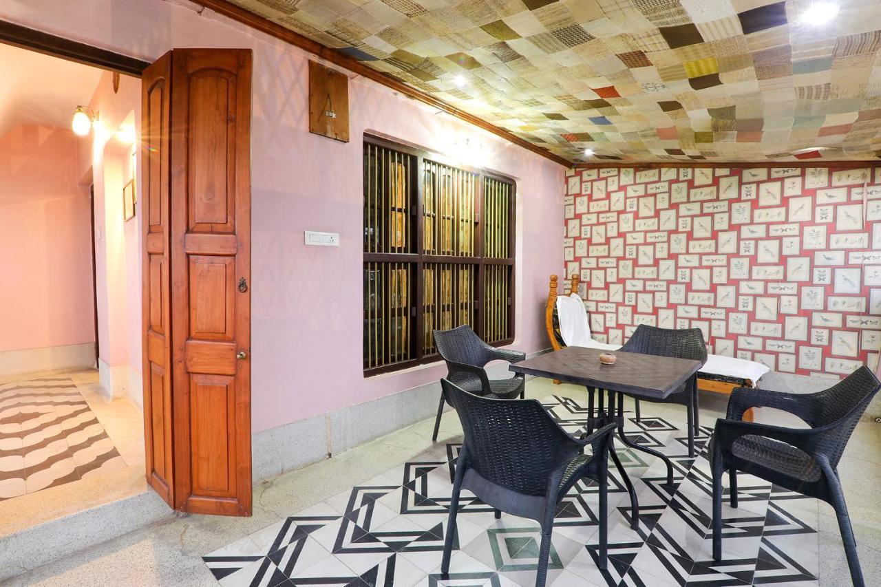 Fabhotel East View Varanasi Esterno foto