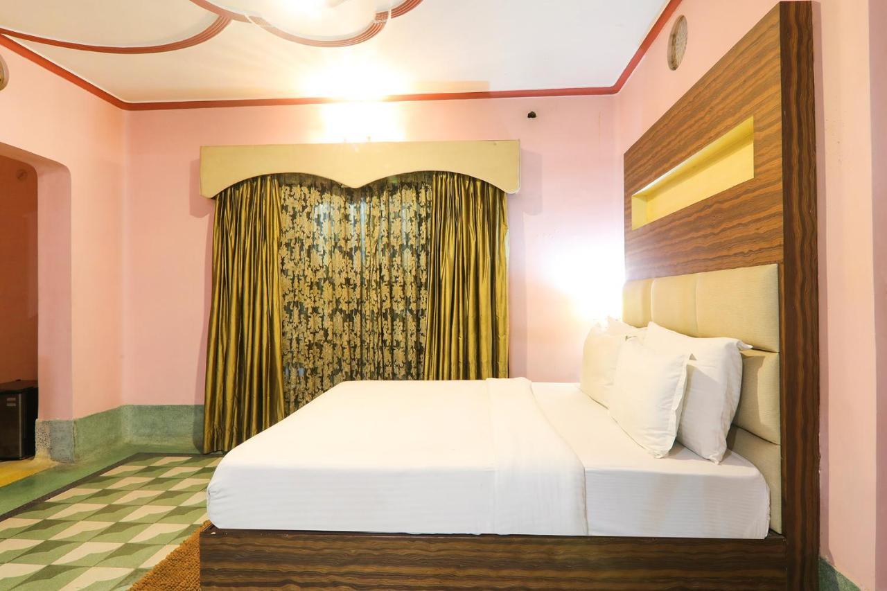 Fabhotel East View Varanasi Esterno foto